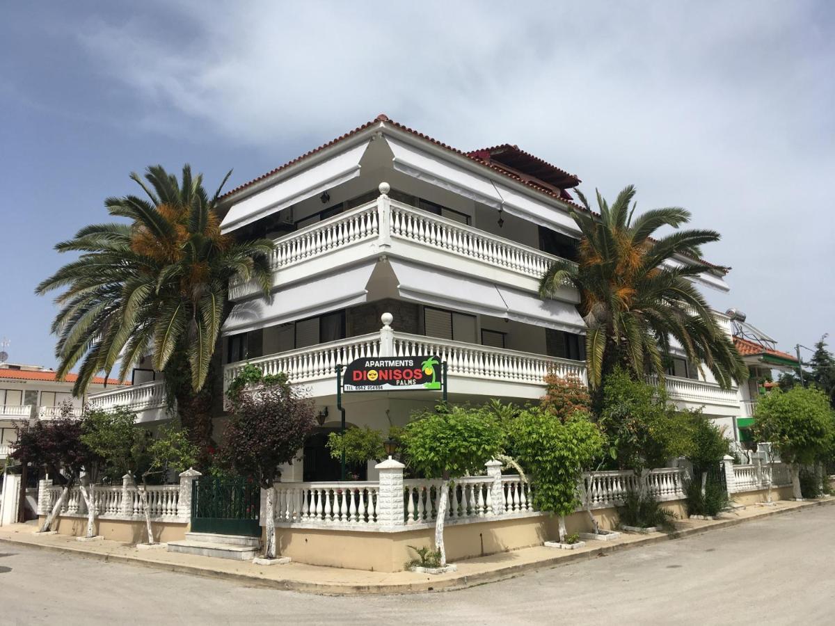 Dionisos Palms Apartments باراليا ديونيسيو المظهر الخارجي الصورة