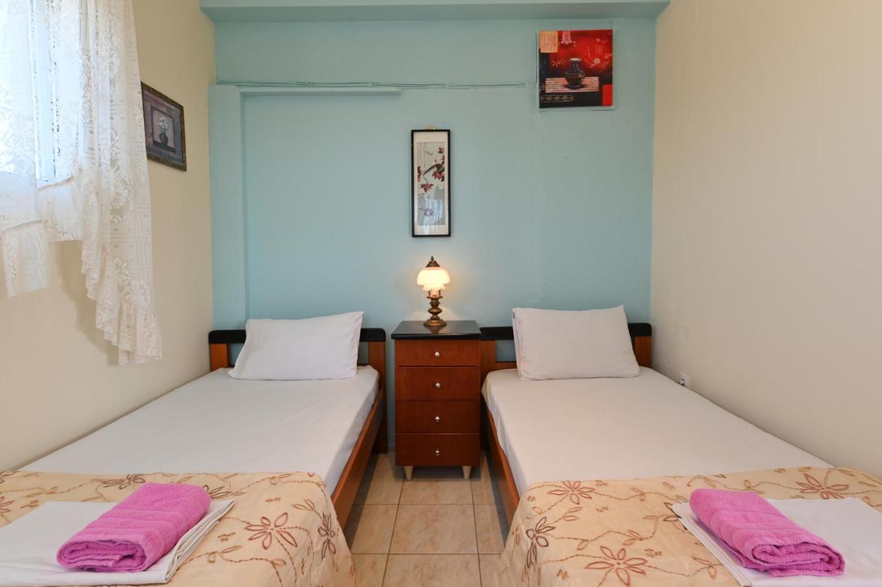 Dionisos Palms Apartments باراليا ديونيسيو المظهر الخارجي الصورة