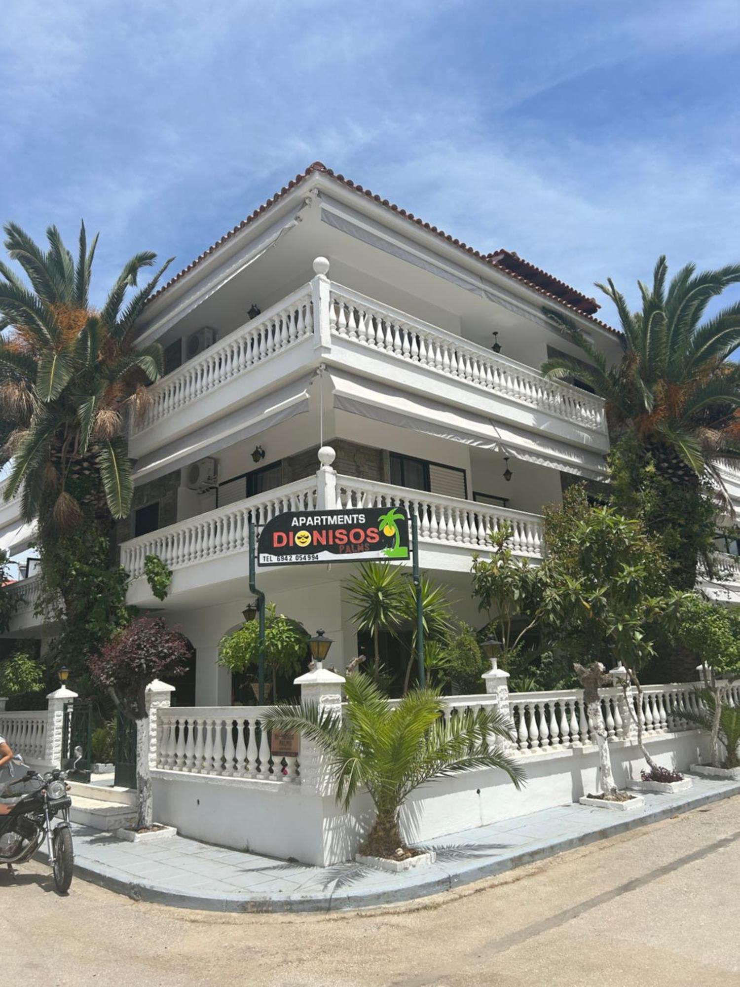 Dionisos Palms Apartments باراليا ديونيسيو المظهر الخارجي الصورة