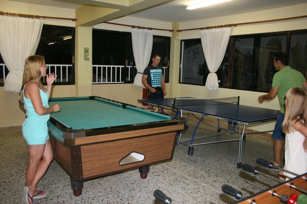 Dionisos Palms Apartments باراليا ديونيسيو المظهر الخارجي الصورة